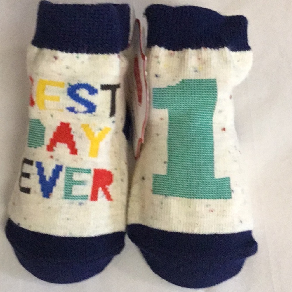 Mud pie best day ever socks size 0-12 mos